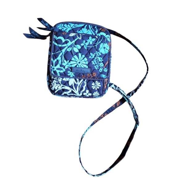 Vera Bradley Handbags - Vera Bradley Floral Crossbody